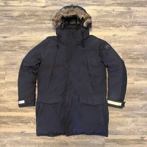 Canada Goose Black Label Down Puffer Sheridon Parka Size XL Coat Jacket